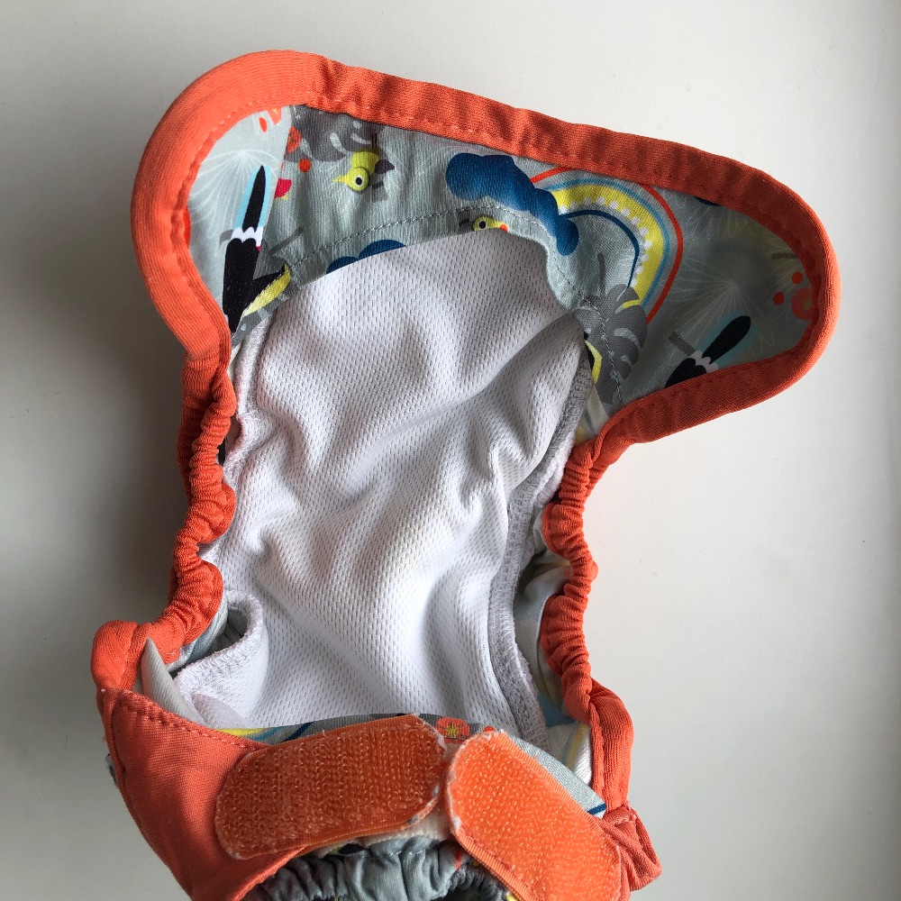 Newborn Stoffwindelpaket von Pop In, 4 Überhosen, 13 Einlagen