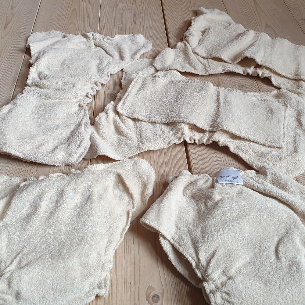 Stoffwindelpaket für Neugeborene von Vimse und Tots Bots - wie neu