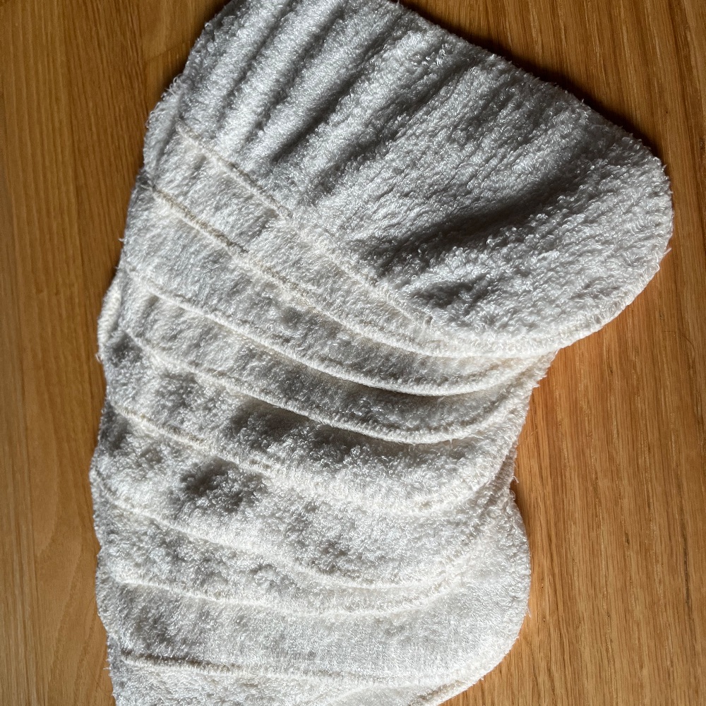 Stoffwindelpaket mit 5 x avo-cado Stoffwindel und 5 x Petit Lulu Höschenwindel