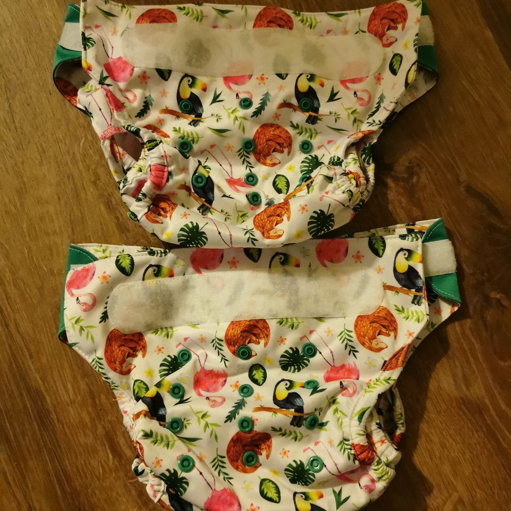 2x Blümchen Überhosen OneSize neu und unbenutzt 1x gewaschen