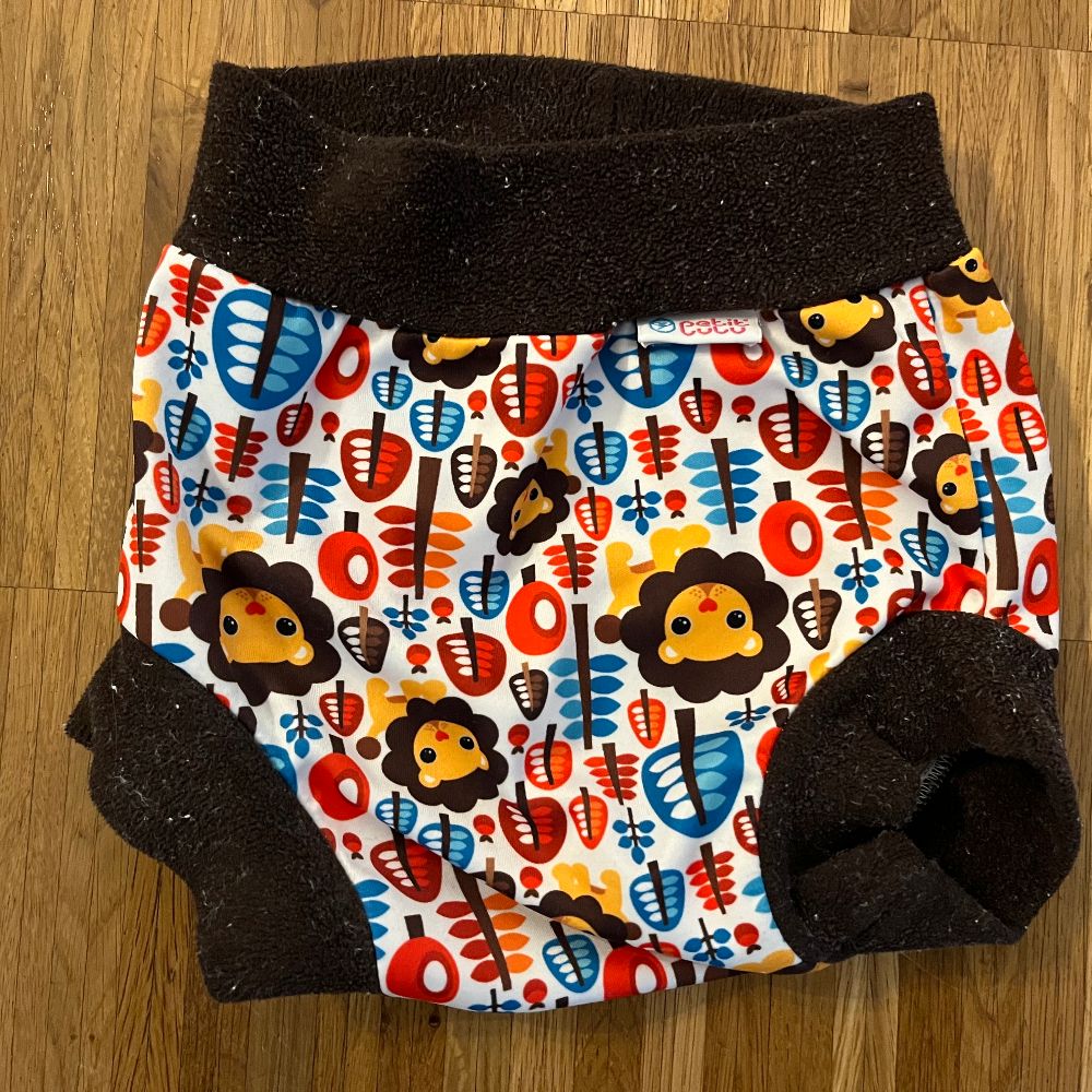 Schlupfüberhosen Pull Up Petit Lulu Größe M 4 Stück