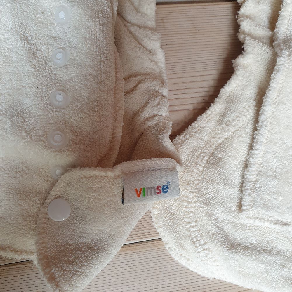 Stoffwindelpaket für Neugeborene von Vimse und Tots Bots - wie neu