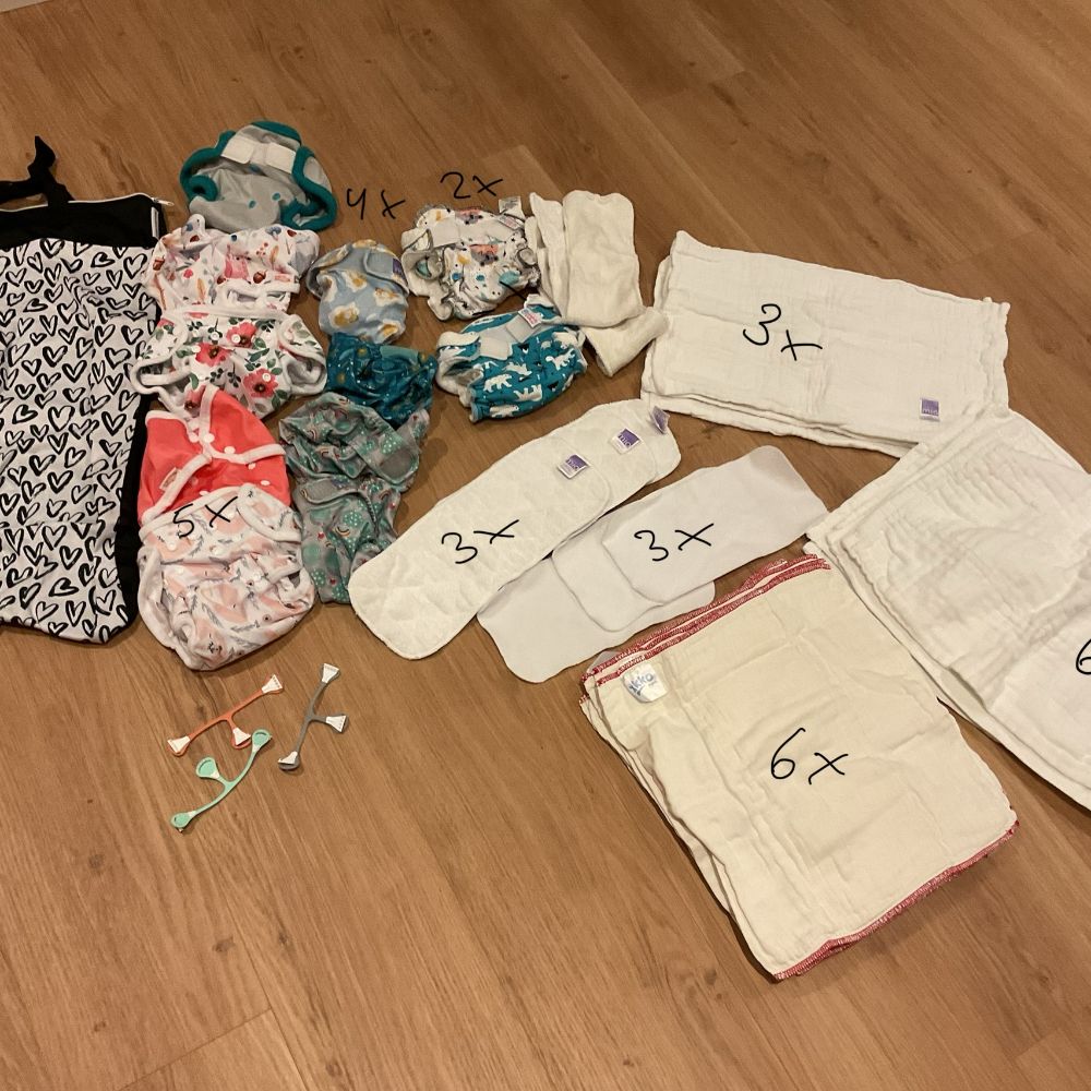 Sehr gut erhaltenes Stoffwindelset