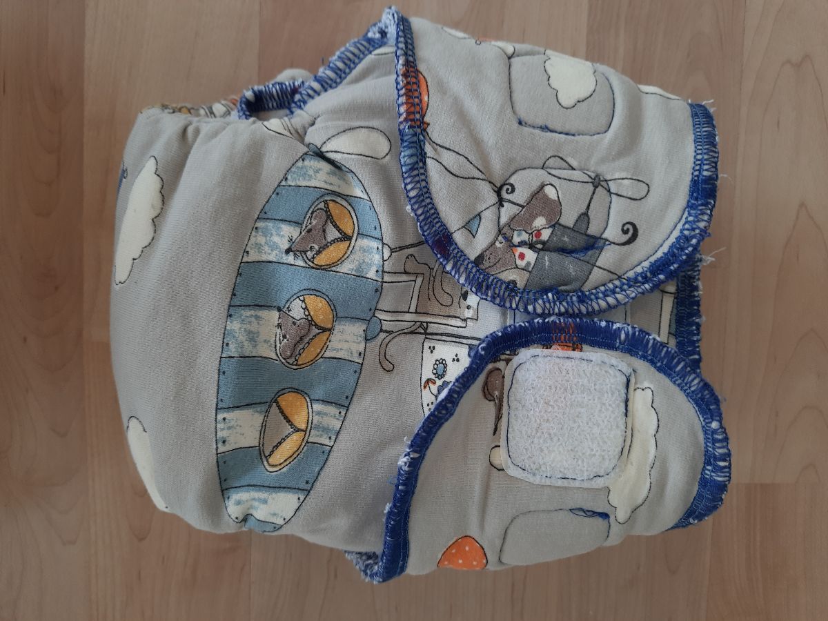 Handmade Höschenwindel aus Bambusviskose und Baumwolljersey Handmade Höschenwindel aus Bambusviskose und Baumwolljersey