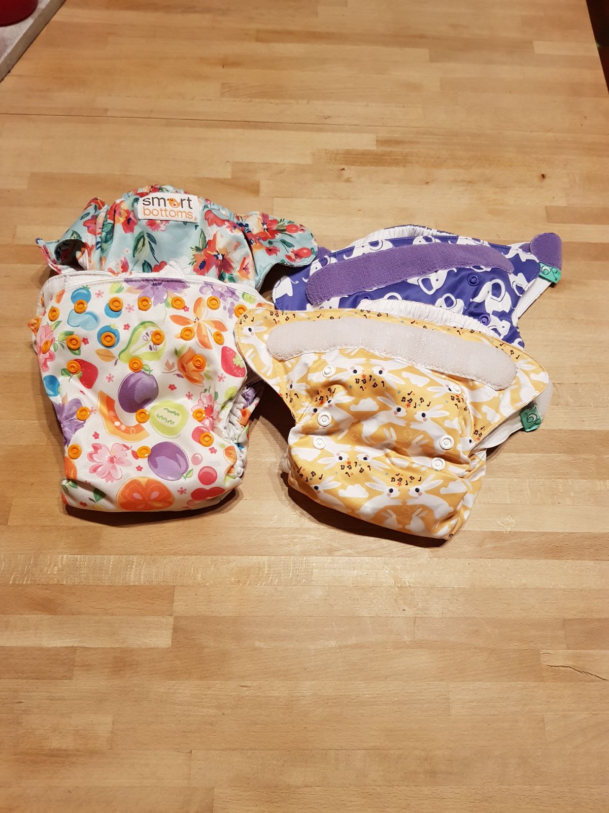 AIOs von Smart Bottom Blueberry und Totsbots OneSize AIOs von Smart Bottom Blueberry und Totsbots OneSize