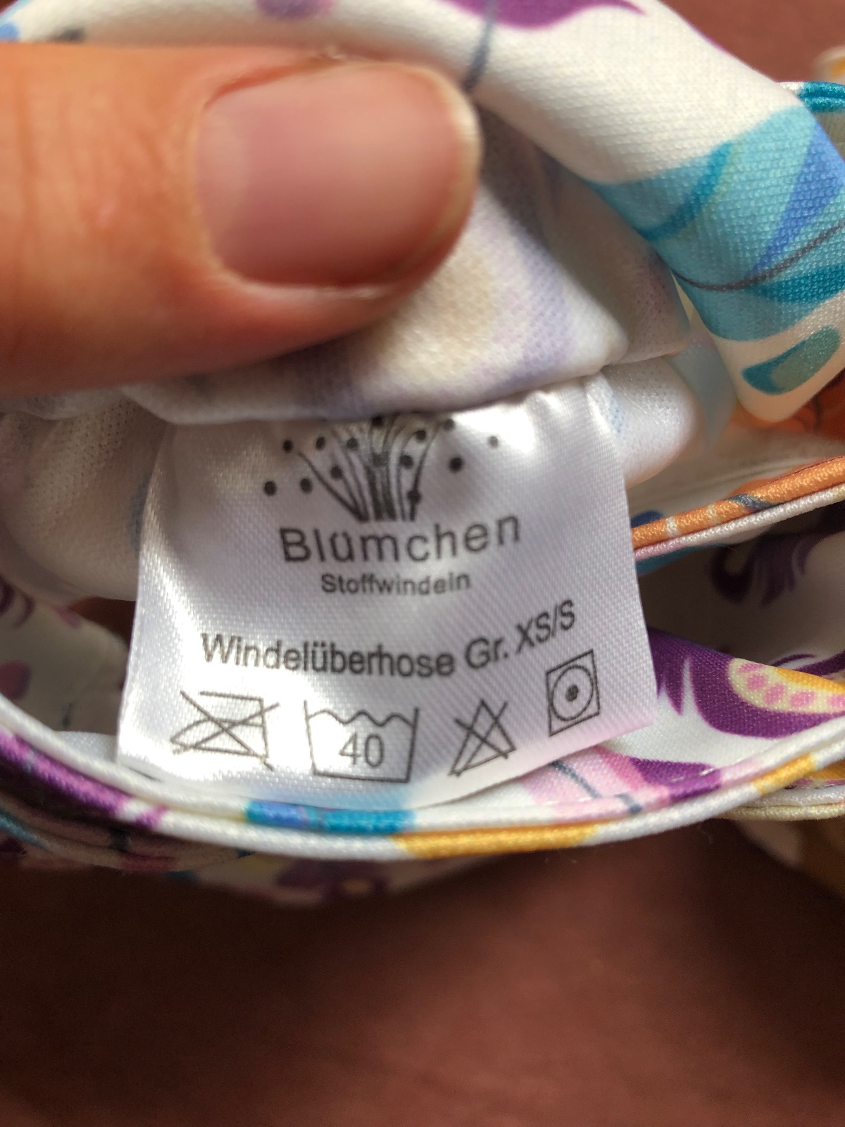 Zwei Blümchen Überhosen XS S Zwei Blümchen Überhosen XS S