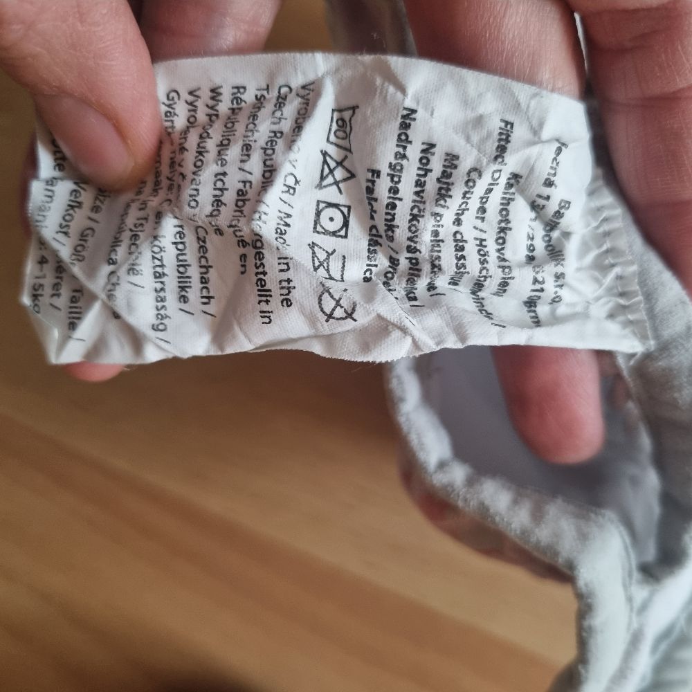 Zwei Bamboolik Höschenwindeln mit Einlagen