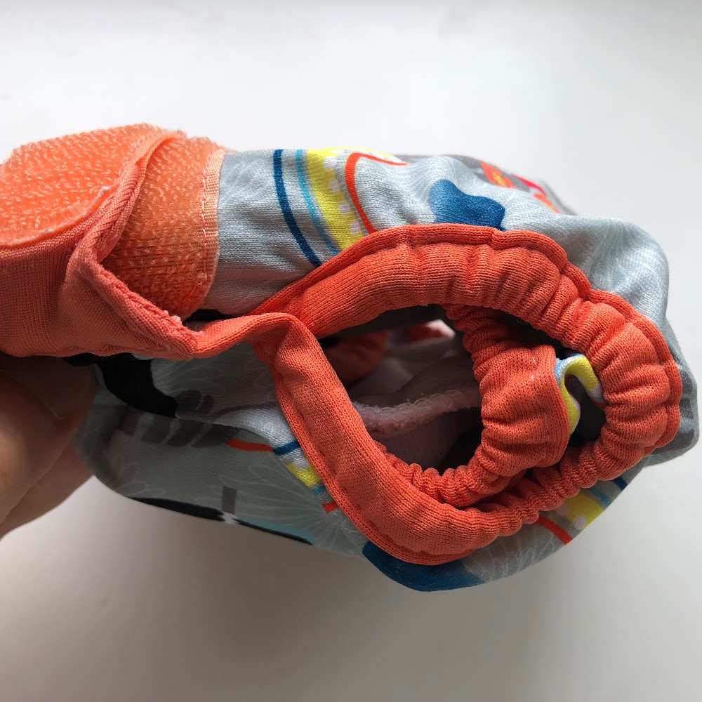 Newborn Stoffwindelpaket von Pop In, 4 Überhosen, 13 Einlagen