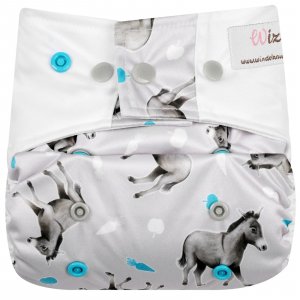 Windelzauberland Wizly Überhose Newborn mit Druckknöpfen Windelzauberland Wizly Überhose Newborn mit Druckknöpfen